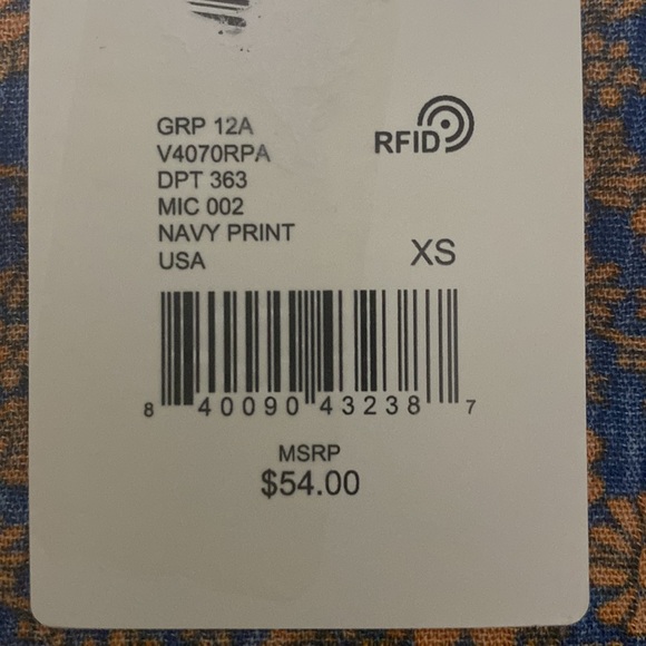 Chelsea & Violet cardigan in a floral pattern. Brand new, with tag. XS - Picture 4 of 4